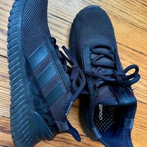 Black Cloudfoam Adidas sneakers.